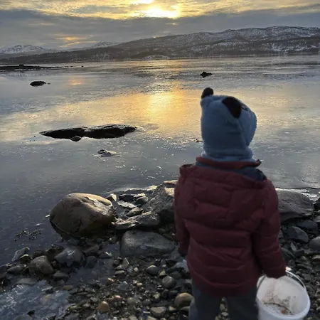 Feriehus Cozy On The Island Of With Sea Views *